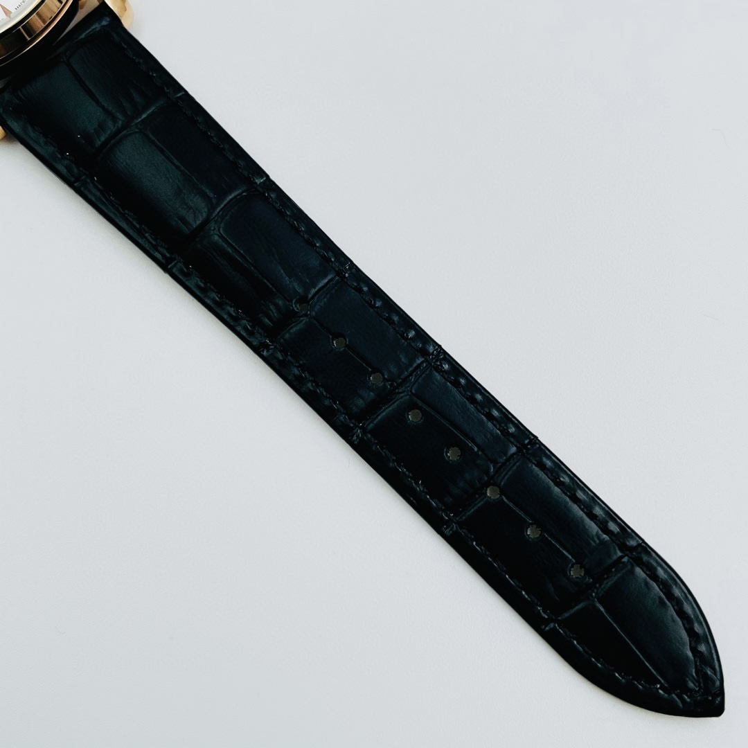 ジャガー・ルクルトスーパーコピー時計マスターQ1552520-01男性の魅力を引き立てます。[8]