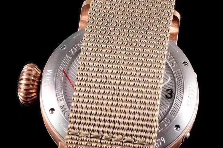 一流ゼニス パイロット29.2430.679/21.C753 自動巻き機械45 mm レトロなスタイル[6]