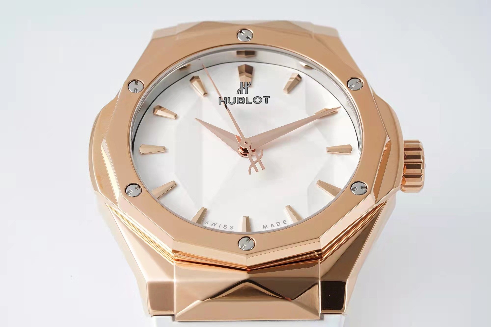 ウブロコピー クラシック フュージョン40mm 天然ゴムストラップ700267[6]