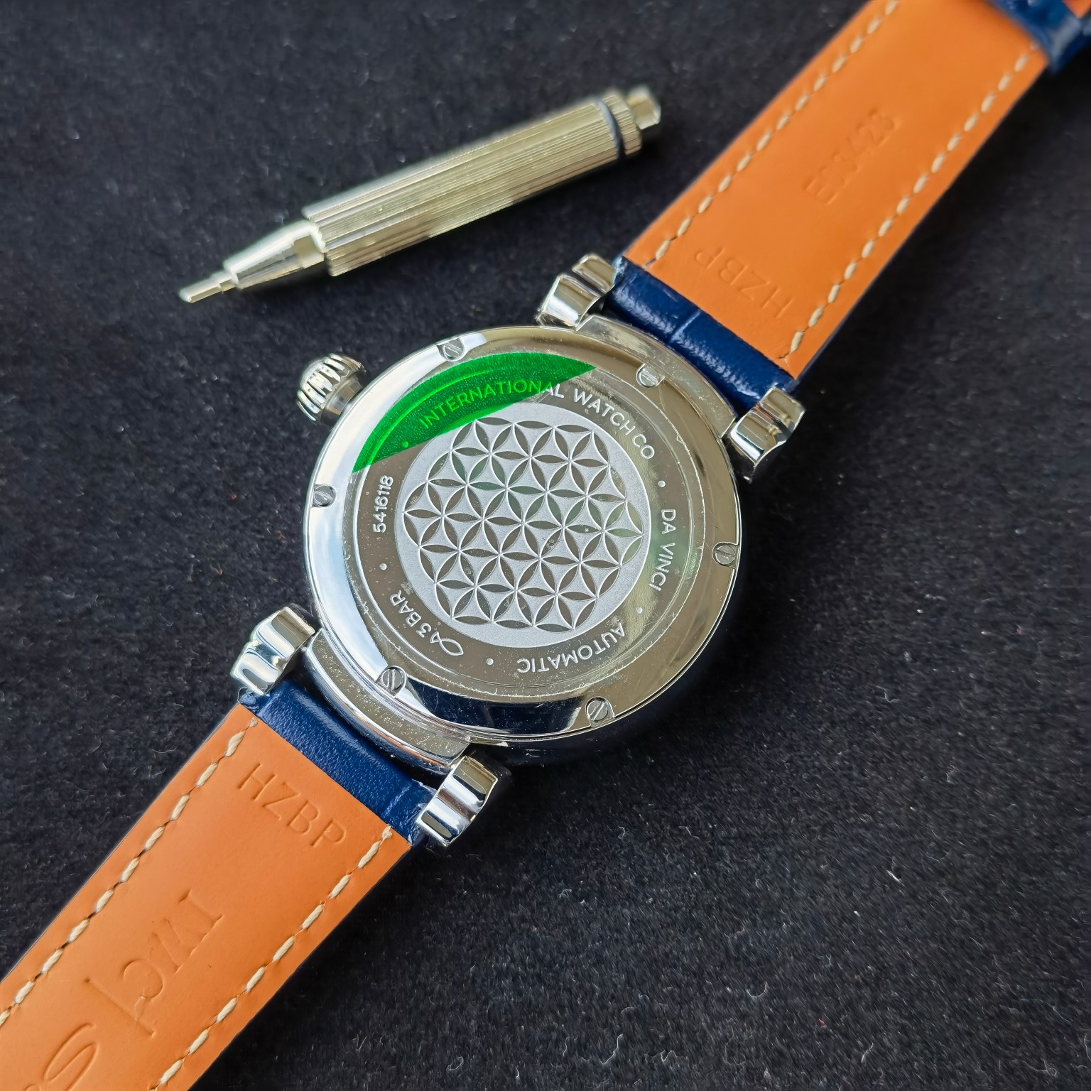 新作女性 IWC IW459306 ダ ヴィンチ 自動巻きムーブメント大人っぽくてエレガント[7]