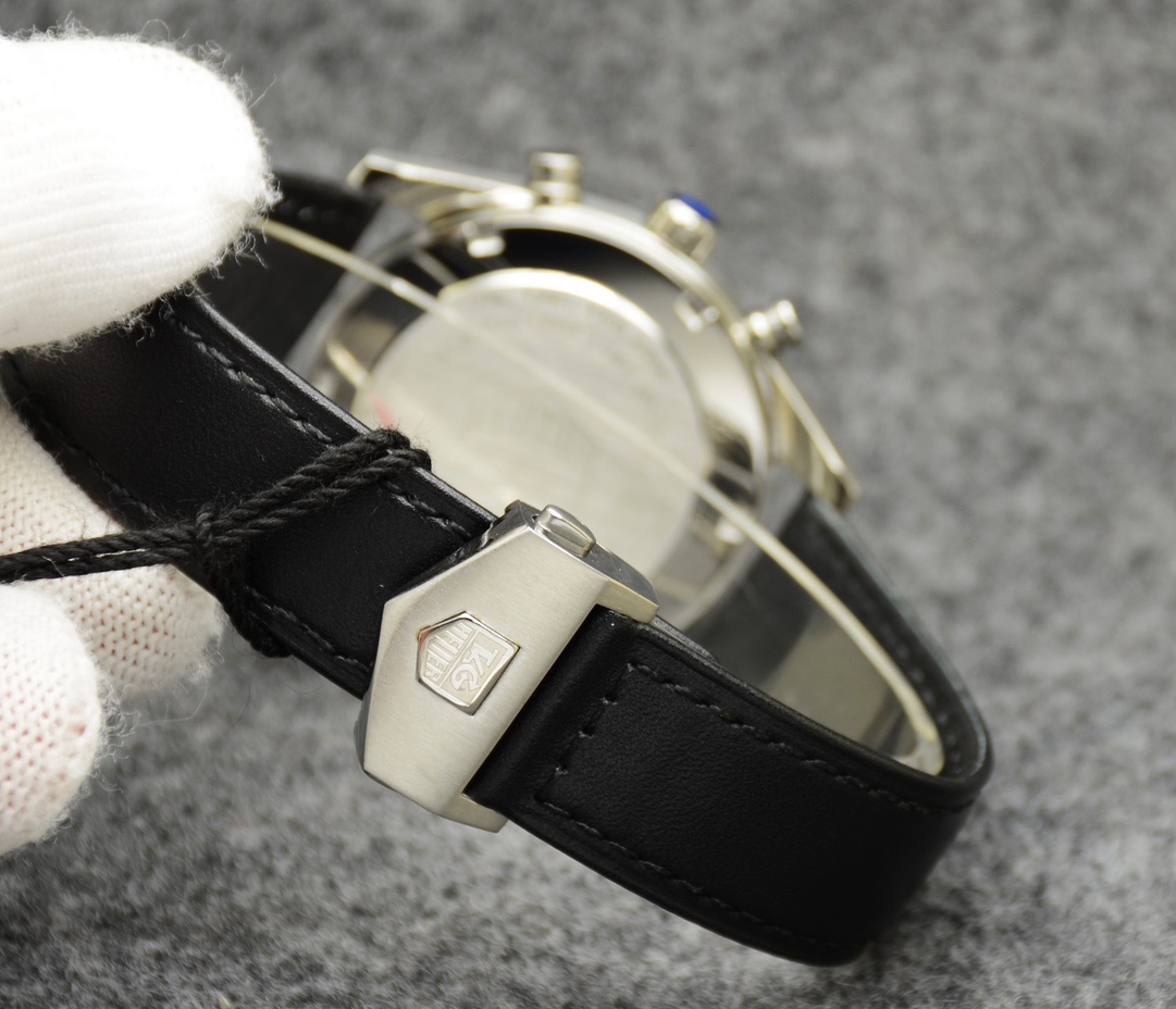【新品メンズ腕時計】タグホイヤーN級 カレラ 42mm クロノグラフW3921.0292.09[7]