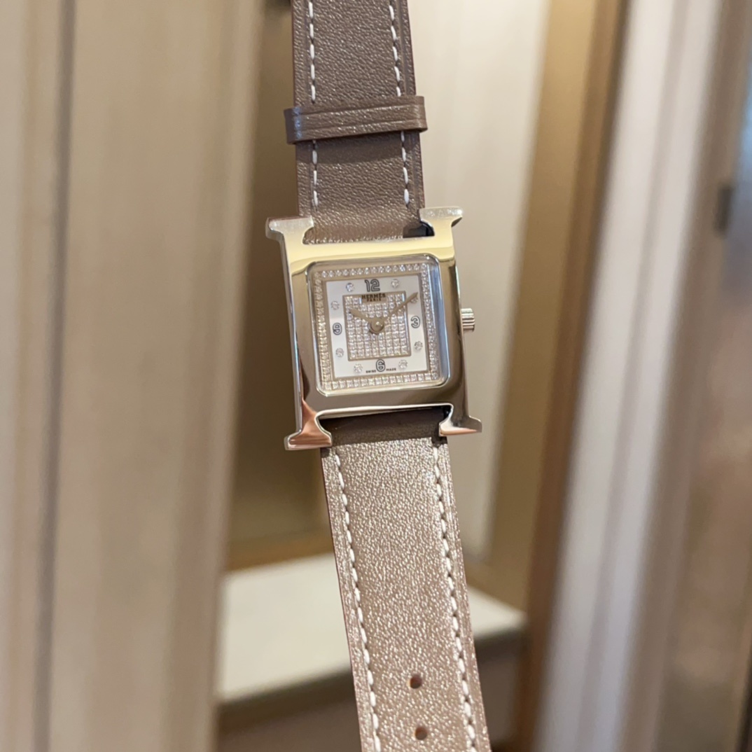 エルメスブランド時計HEURE H10922最もクラシック【貴族的なデザイン】