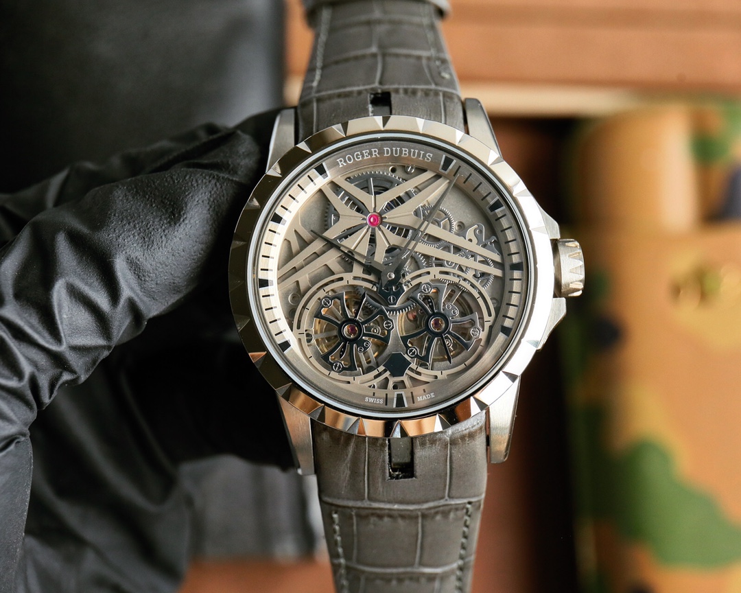 ROGER DUBUISコピー時計 エクスカリバー キング自動巻き72880VM1[6]