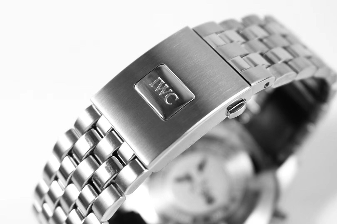 IWCコピーパイロット・ウォッチ43mm クロノグラフ ブルーIWC3777[7]