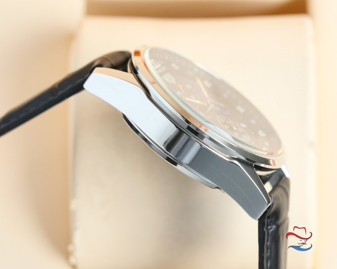 ブランド タグ・ホイヤー激安カレラ クロノグラフ43mm CA2901.N790【穴あき時計ストラップ】[5]