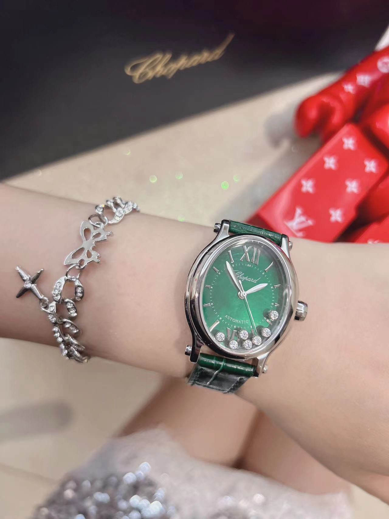  高品質ショパール激安時計 グリーンハッピー 7ダイヤモンドC793940