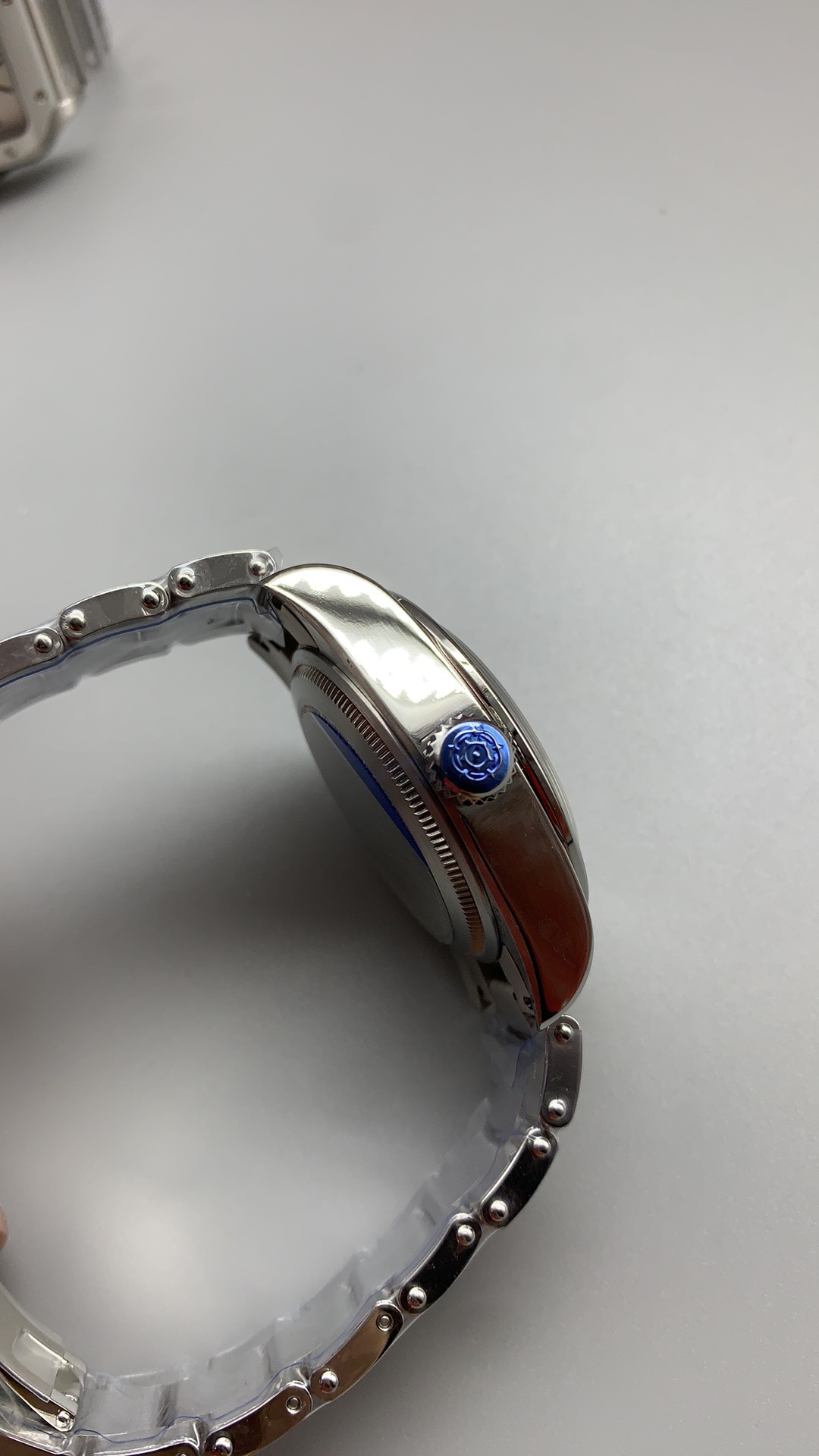 メンズ チュードルコピー時計 GMT ロープロファイル 視認性に優れる276629Q[3]