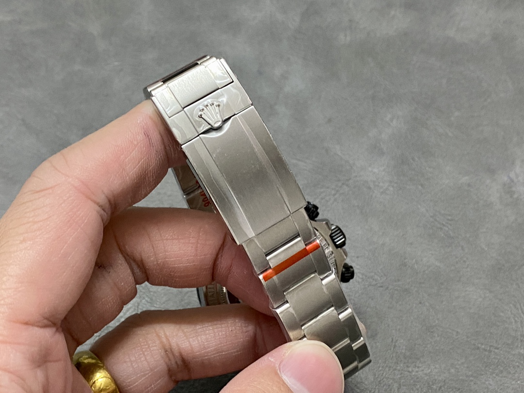 ロレックス デイトナ N級品 ブランド複雑な形状 18299LN スーパーコピー時計[6]
