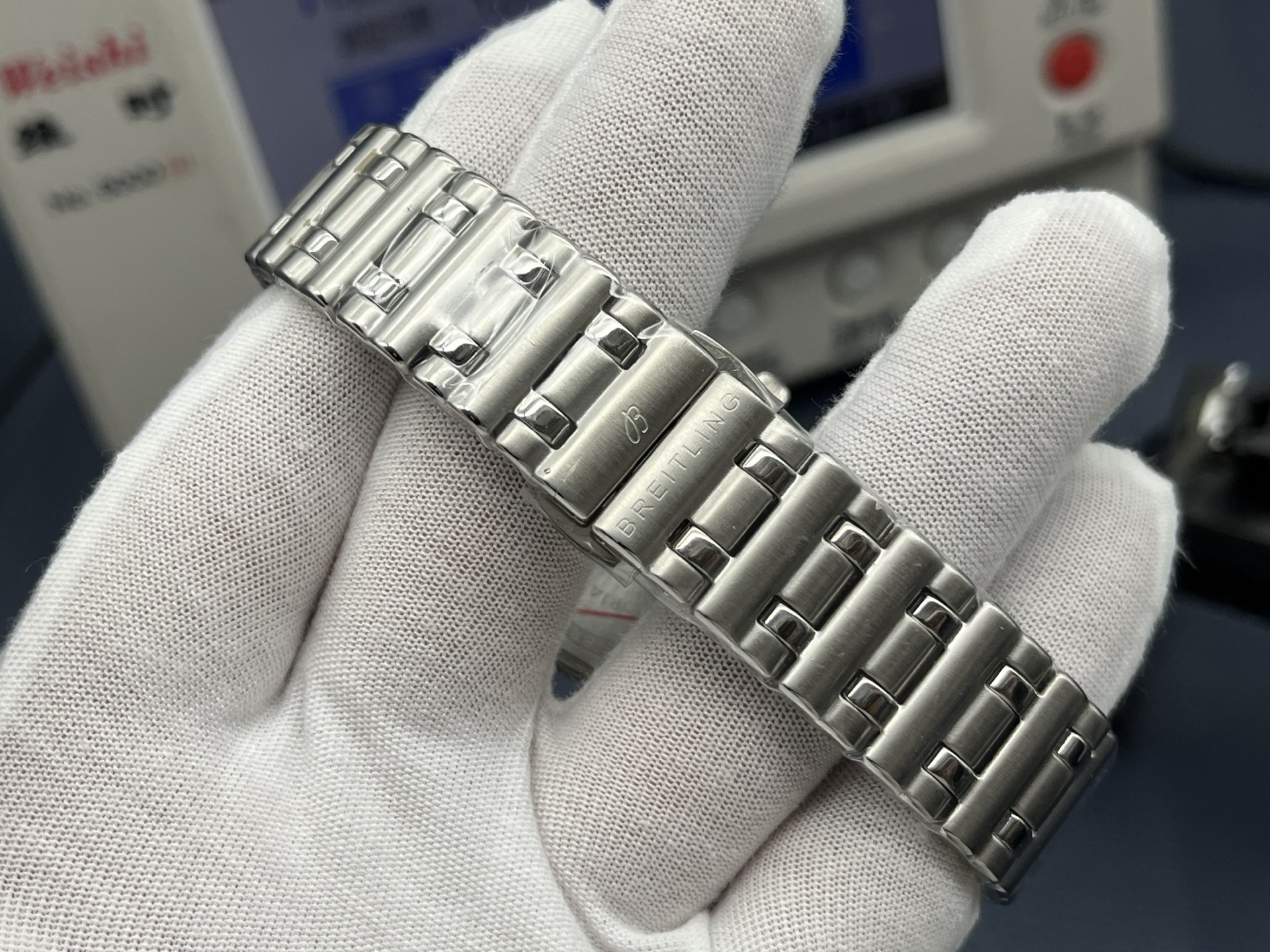 高級時計ブライトリングコピーA10380101L1A1-002 ピンク オートマチック 36mm[6]