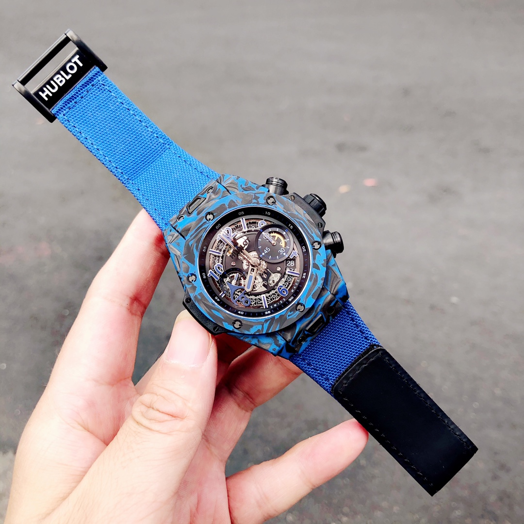 【限定発売】HUBLOTレプリカビッグバンカーボンファイバー新作679RX098