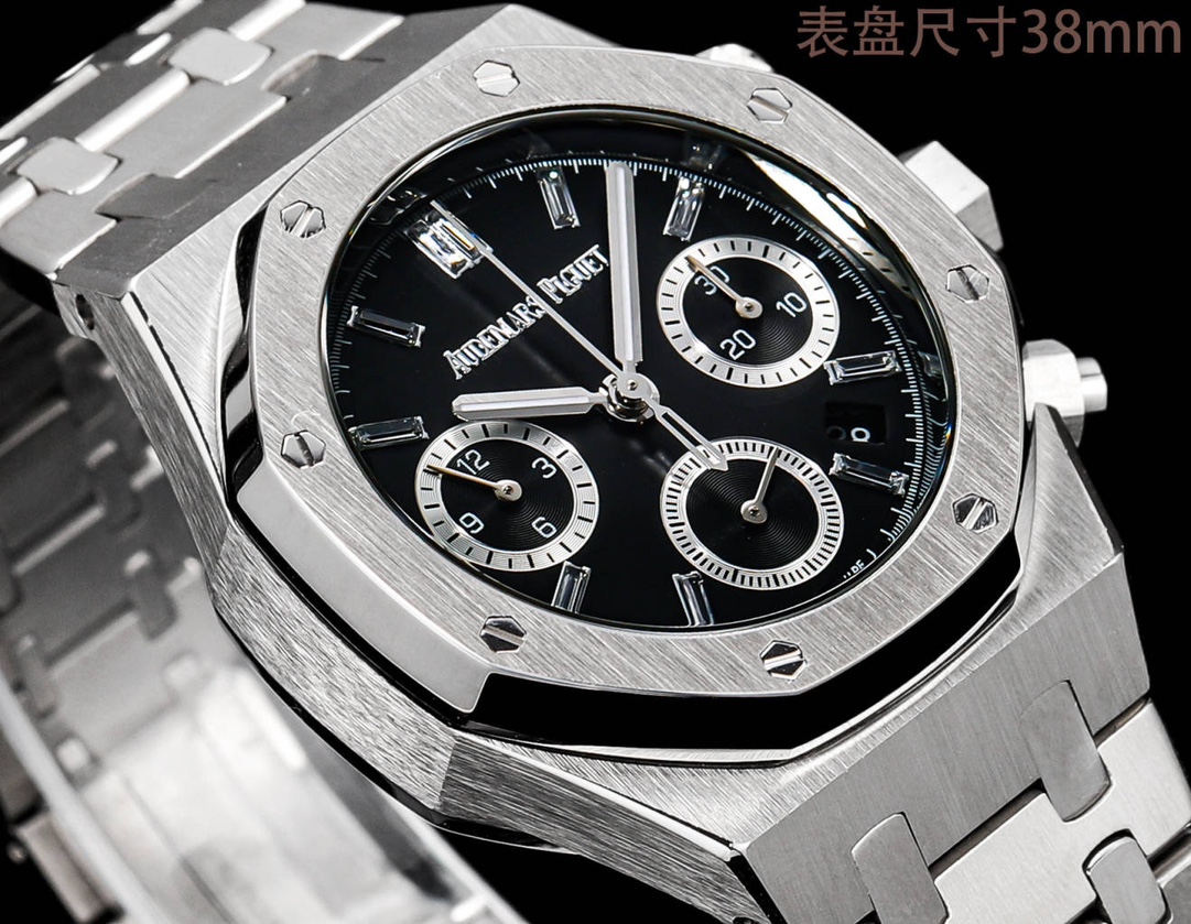 機能性良 オーデマピゲスーパーコピー時計 26715BC.ZZ.1356BC.01-03 ロイヤルオーク 38mm[2]