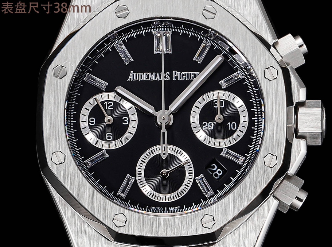 機能性良 オーデマピゲスーパーコピー時計 26715BC.ZZ.1356BC.01-03 ロイヤルオーク 38mm[3]
