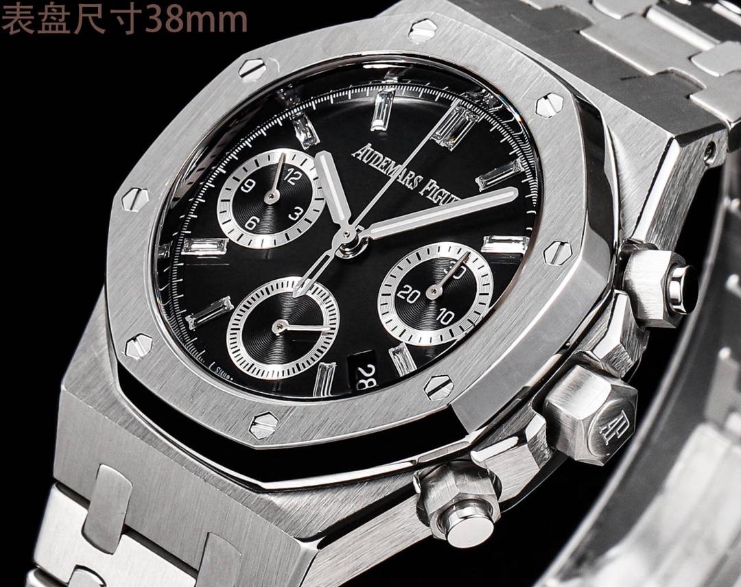 機能性良 オーデマピゲスーパーコピー時計 26715BC.ZZ.1356BC.01-03 ロイヤルオーク 38mm[4]