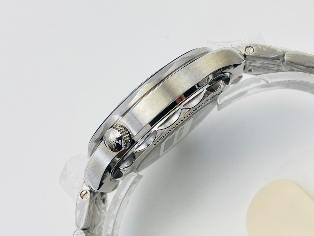 最新入荷 OMEGA時計 スピードマスター限定版42mm 381.279.0013[5]