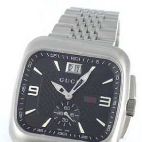 YA131305スーパーコピー時計