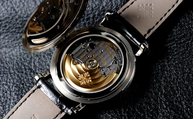 パテック・フィリップ カラトラバ オフィサー スーパーコピー 時計 5153R-001