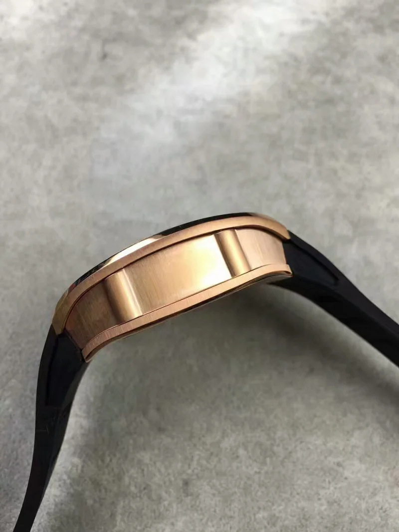 リシャールミル サファイアクリスタル 2017 新作 RM010-1 コピー時計
