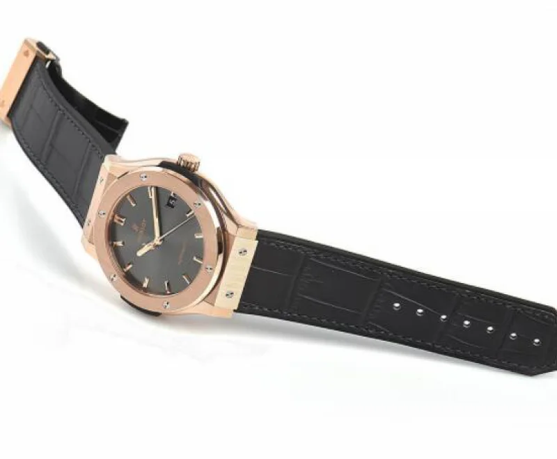 HUBLOT クラシックフュージョン ブラックセラミック ブリティッシュグリーン 511.CM.5270.RX.MYOS 限定88本