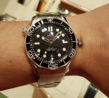 オメガ メンズ コーアクシャル マスター クロノメーター 42MM 210.30.42.20.01.001