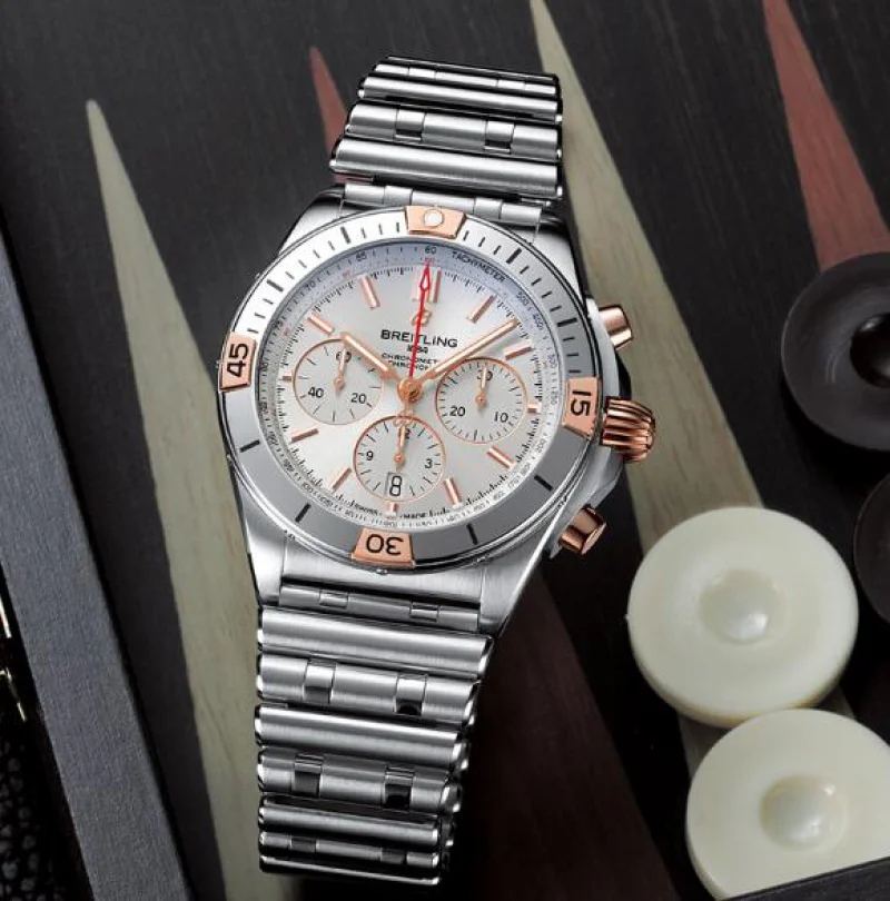 ブライトリングスーパーコピー時計(N品)クロノマット 42mm AB0134101B1A1
