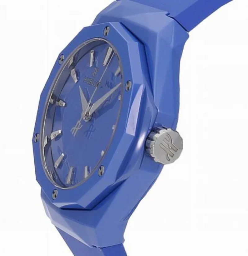 ウブロコピー クラシック フュージョン40mm 天然ゴムストラップ700267