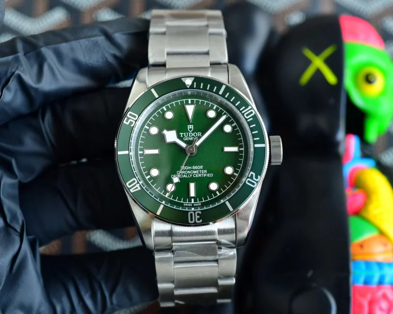メンズ チュードル新作 レトロ自動機42mm D89322