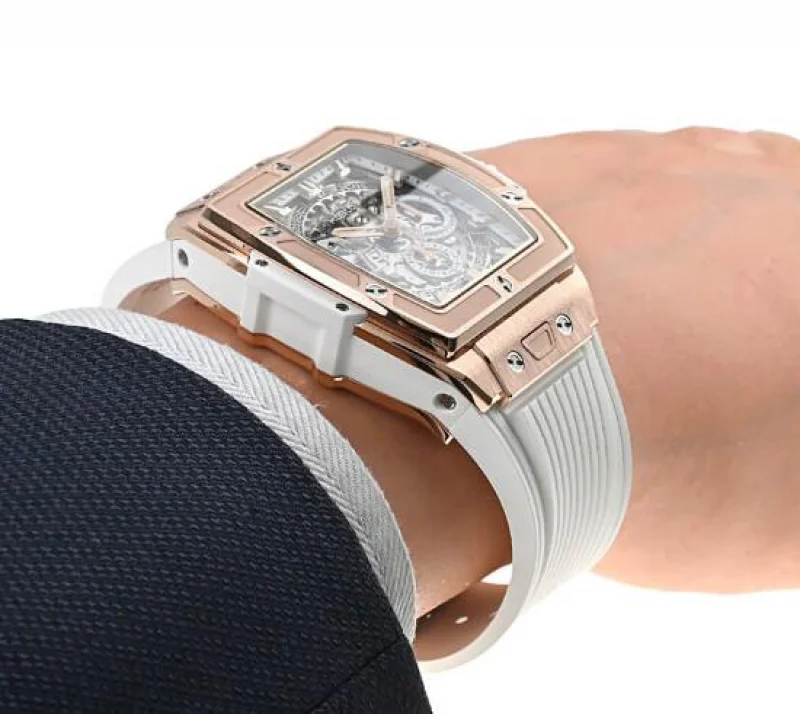 HUBLOTスーパーコピースピリット オブ ビッグバン フルマジックゴールド642.MX.0130.RX