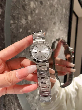 クォーツ ブルガリコピー時計 33mm とてもオーラがあるB231K320