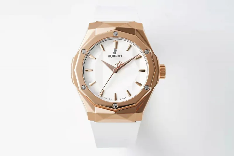 ウブロコピー クラシック フュージョン40mm 天然ゴムストラップ700267[5]