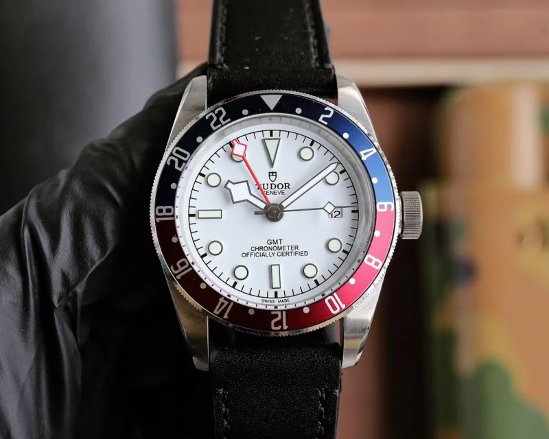 新作チュードルスーパーコピー時計販売店ビワンタイプ 42mm T290130