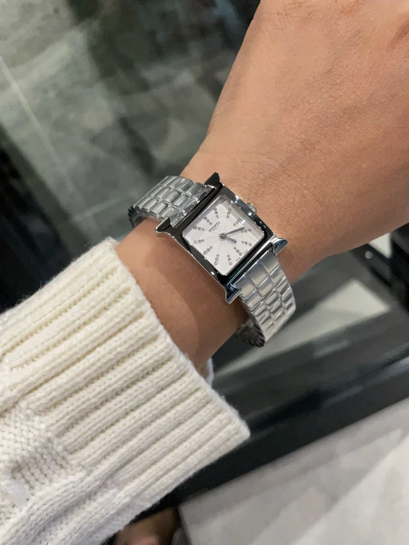 HERMES エルメス時計コピー Hウォッチ ブレスレット HH1.210.131/4804 ホワイト