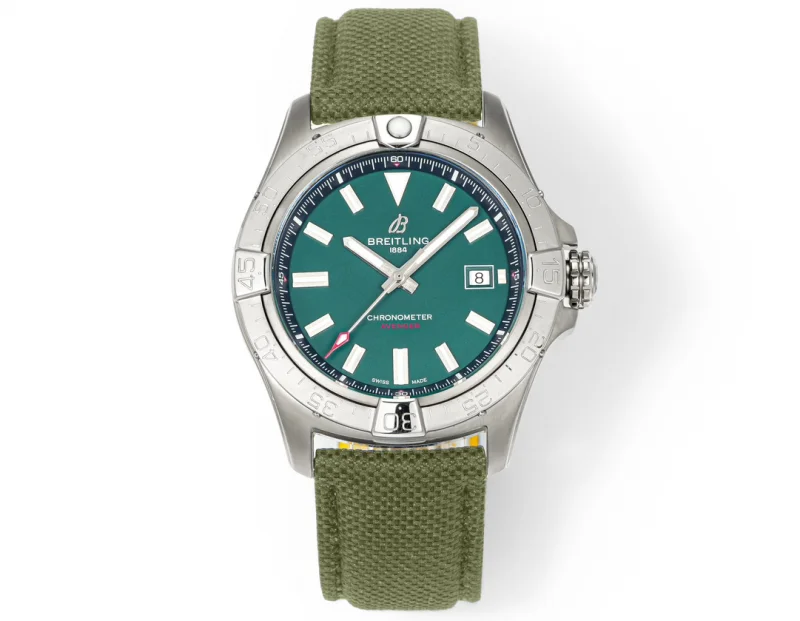 【GF 工場製】ブライトリング アベンジャー 44mm ブラックバード GMT 自動巻きV17311101B1W1、A17318101C1X1