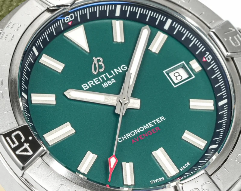 【GF 工場製】ブライトリング アベンジャー 44mm ブラックバード GMT 自動巻きV17311101B1W1、A17318101C1X1