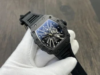 リシャール・ミル ブランドコピー時計 RM055/26 カーボンファイバー高級材料