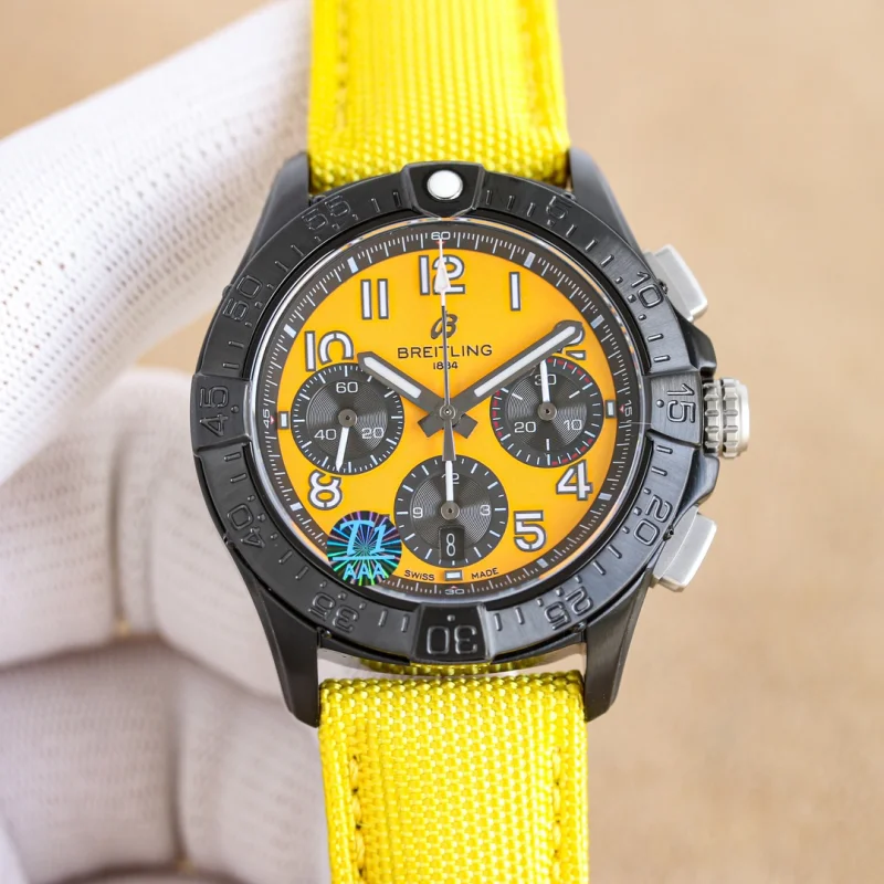 ブランド ブライトリングコピー時計 アベンジャー 44mm クロノグラフ 複雑な形状BL6792