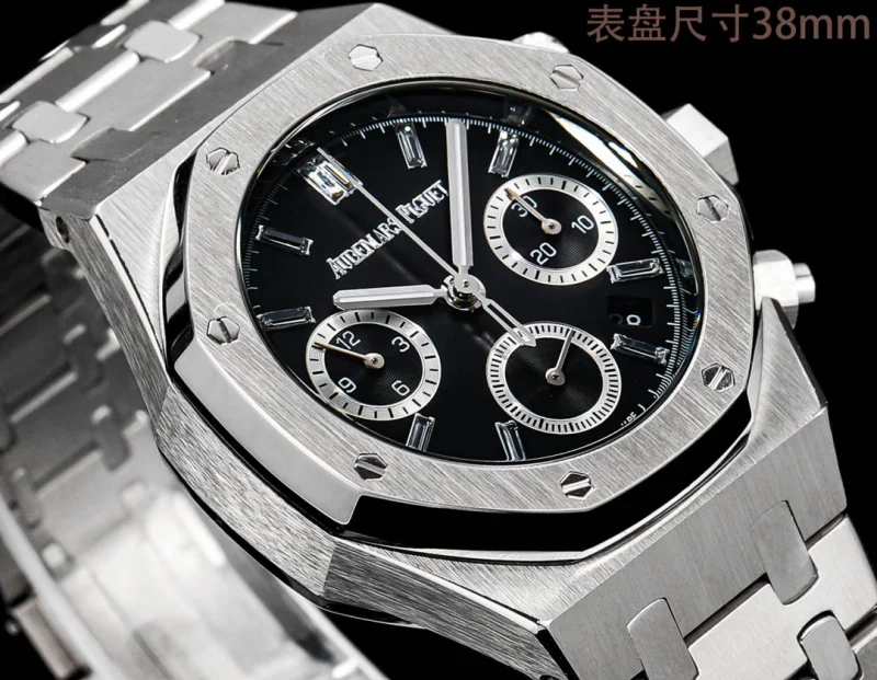 機能性良 オーデマピゲスーパーコピー時計 26715BC.ZZ.1356BC.01-03 ロイヤルオーク 38mm