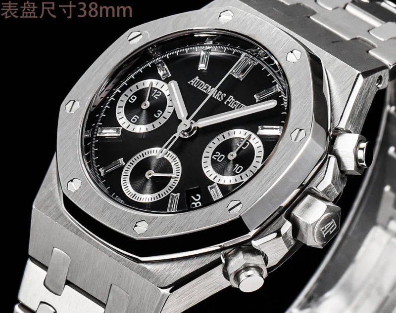 機能性良 オーデマピゲスーパーコピー時計 26715BC.ZZ.1356BC.01-03 ロイヤルオーク 38mm