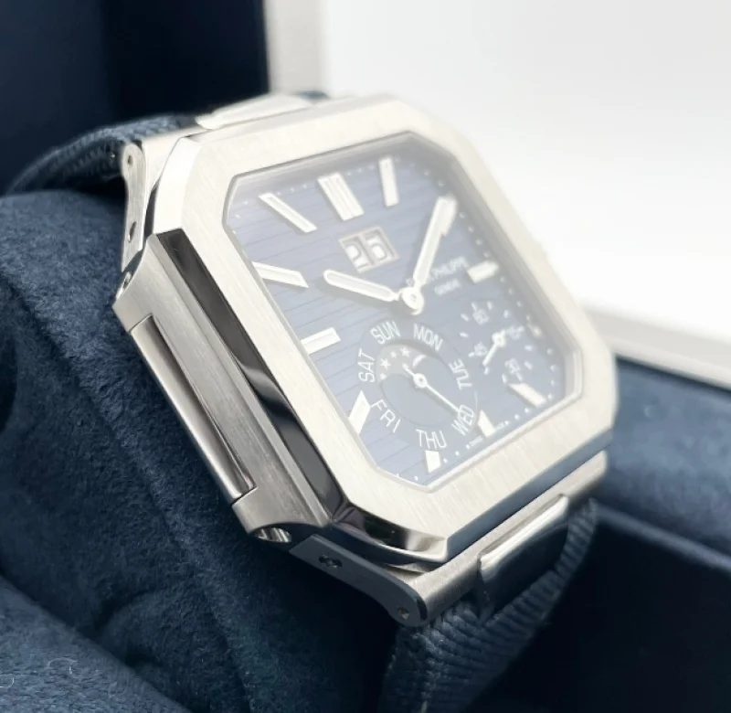 P1工場 パテックフィリップレプリカ キュビタス 5822/1210 グリーン ムーンフェイズ