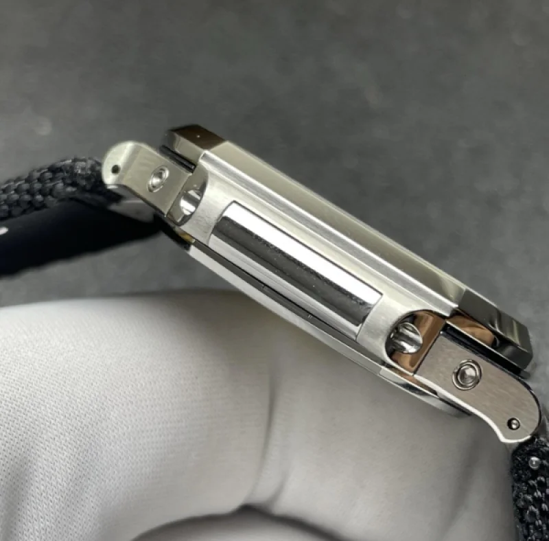P1工場 パテックフィリップレプリカ キュビタス 5822/1210 グリーン ムーンフェイズ