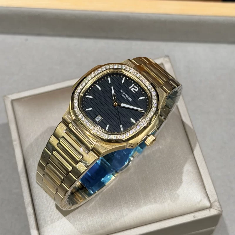 優雅なレディースモデル 7118/1300J‑001 パテック フィリップ ノーチラスブランド時計コピー