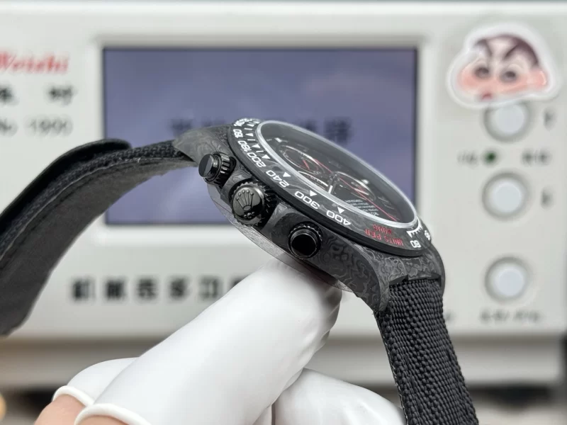 KR 新作 デイトナスーパーコピー時計 40mm 丹東 4130/4801 ムーブ カーボンケープ クロノグラフ116506