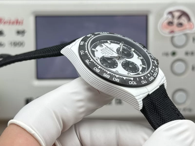 KR 新作 デイトナスーパーコピー時計 40mm 丹東 4130/4801 ムーブ カーボンケープ クロノグラフ116506