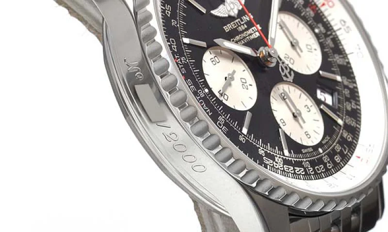 (BREITLING)腕時計ブライトリング 人気 コピー ナビタイマー01 リミテッド S232B48NP (BREITLING)腕時計ブライトリング 人気 コピー ナビタイマー01 リミテッド S232B48NP