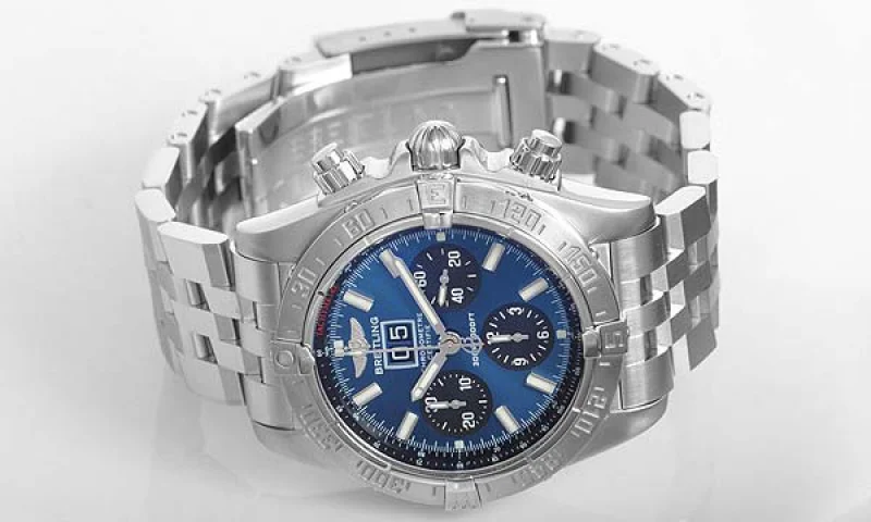 (BREITLING) ブライトリングブラックバード コピー時計通販 A449C18PAS (BREITLING) ブライトリングブラックバード コピー時計通販 A449C18PAS