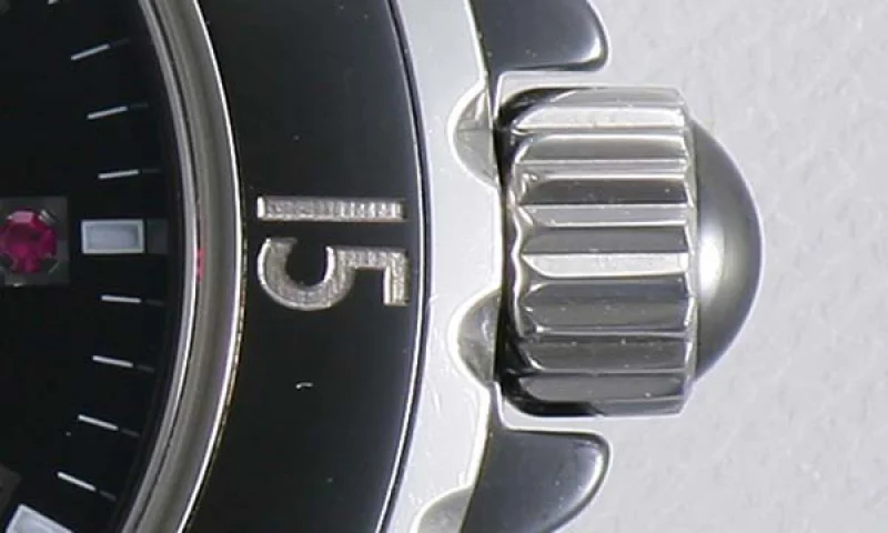偽物CHANELシャネル時計 スーパーコピーJ12 セラミック33 H1634 H1635