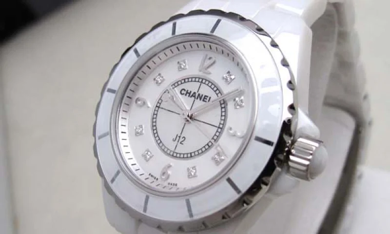 偽物CHANELシャネル時計 セラミック J12 33 H2422 偽物CHANELシャネル時計 セラミック J12 33 H2422