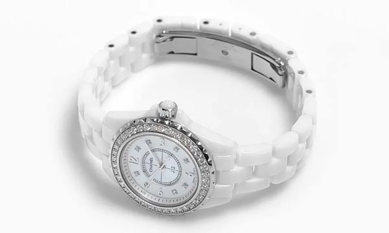 偽物CHANELシャネル時計 ホワイトセラミック J12 29 H2572 偽物CHANELシャネル時計 ホワイトセラミック J12 29 H2572
