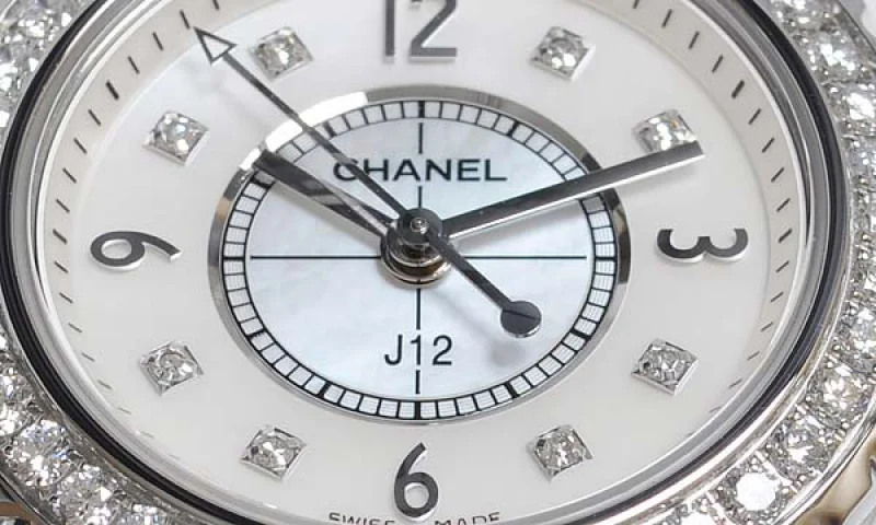 偽物CHANELシャネル時計 ホワイトセラミック J12 29 H2572 偽物CHANELシャネル時計 ホワイトセラミック J12 29 H2572