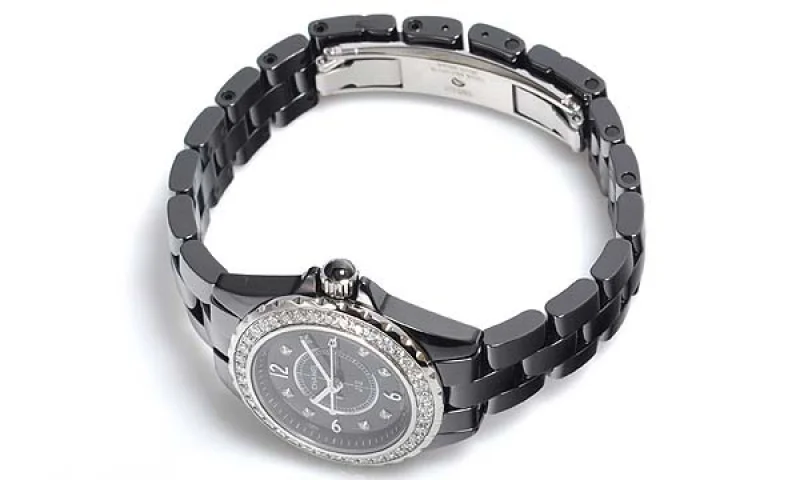 偽物CHANELシャネル時計 ホワイトセラミック J12 29 H2572 スーパーコピー