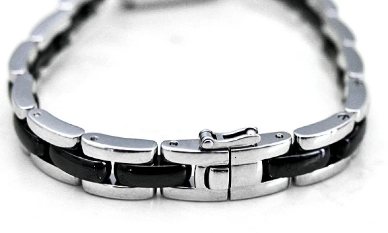 シャネル時計 CHANEL偽物 スーパーコピー プルミエール?セラミック ブラック H2163 シャネル時計 CHANEL偽物 スーパーコピー プルミエール?セラミック ブラック H2163
